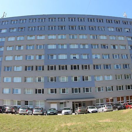 City Building Šaca Екстериор снимка
