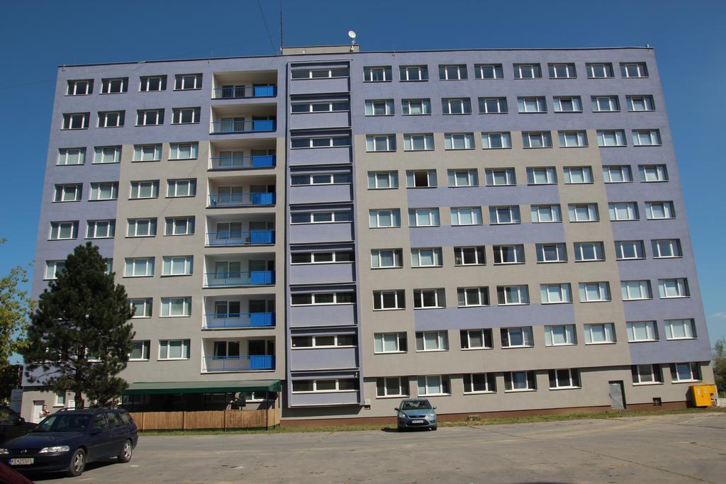 City Building Šaca Екстериор снимка